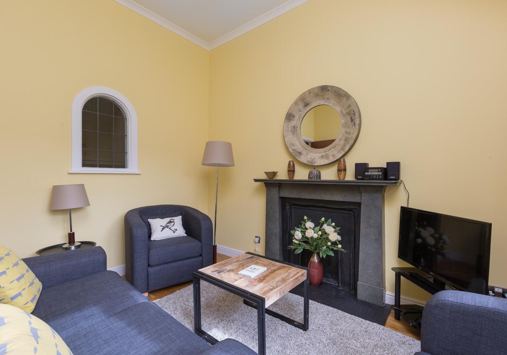 Old Tolbooth Wynd - 393 Apartment Edinburgh Exterior photo